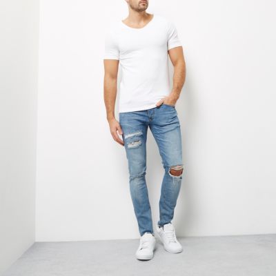 White scoop V-neck muscle fit T-shirt